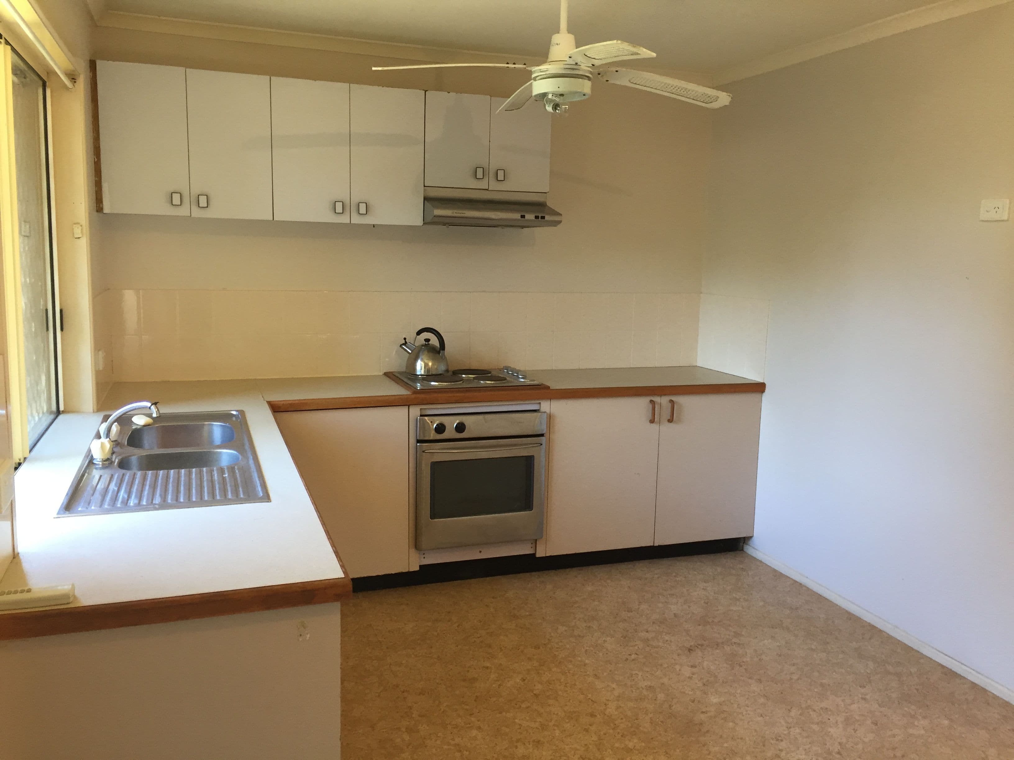 4 Taylor Street, Eagleby QLD 4207, Eagleby - Thumbnail 4