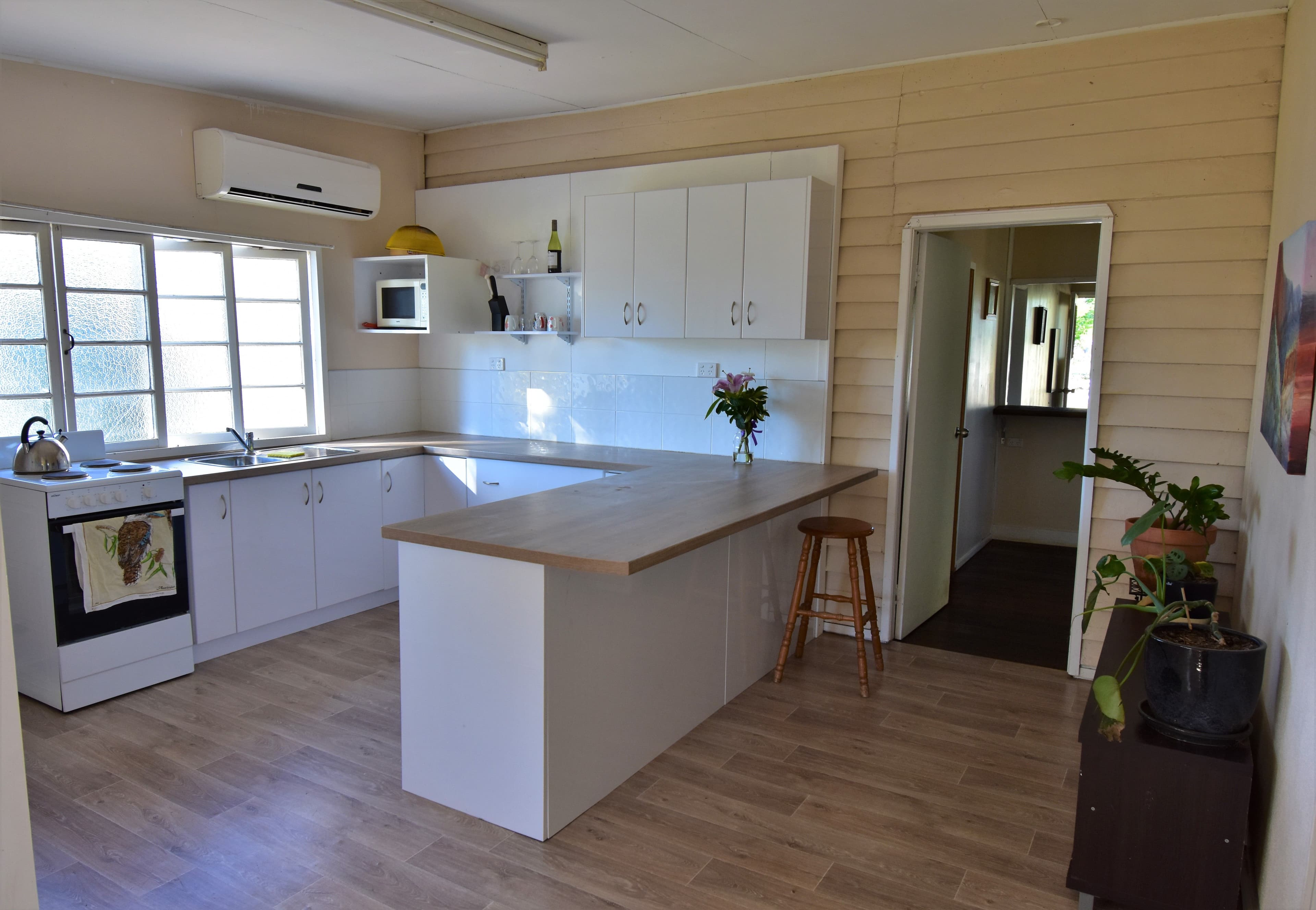 138 Yew Street, Barcaldine QLD 4725, Barcaldine - Thumbnail 2