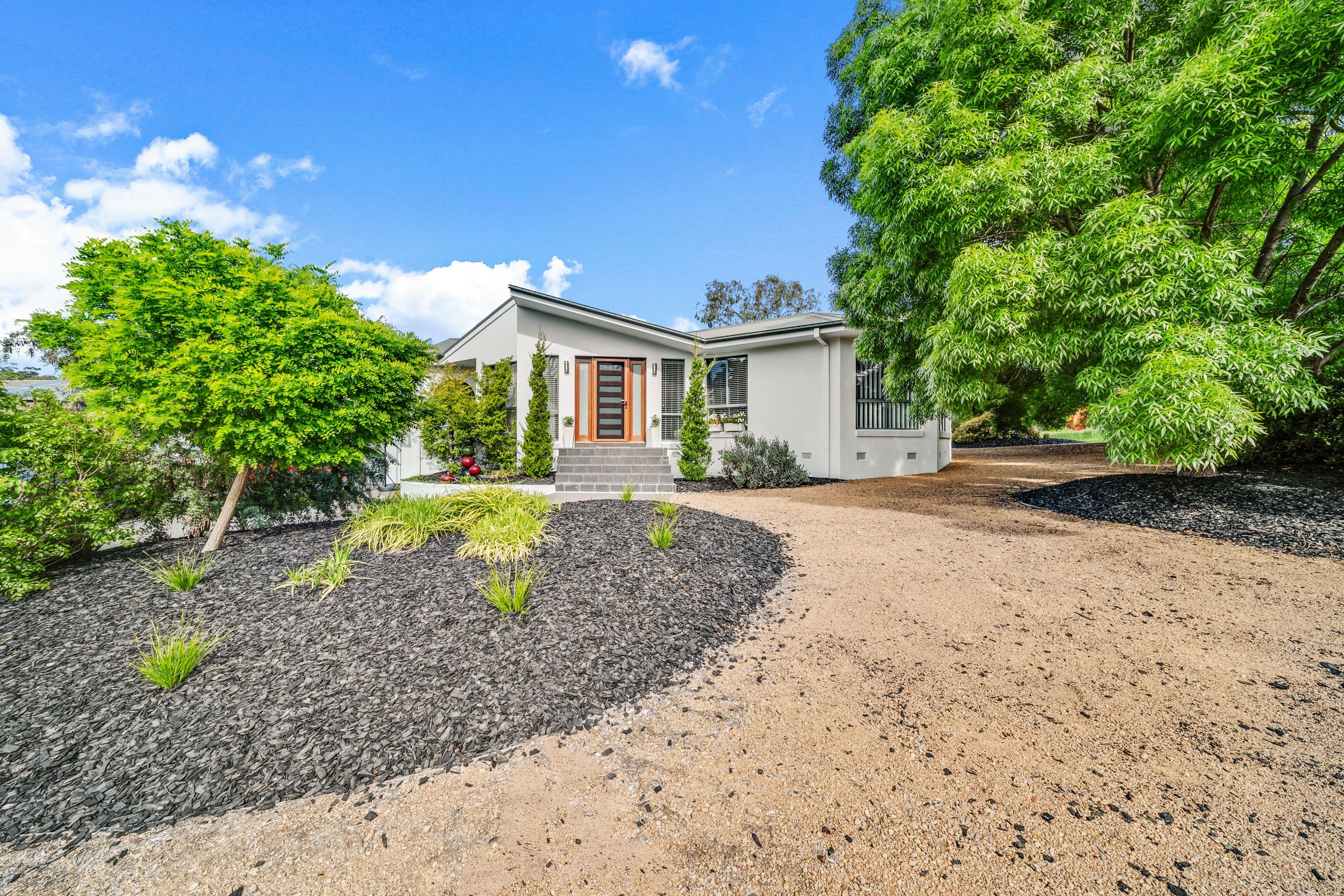 2 Mullen Place, Farrer ACT 2607, Farrer - Thumbnail 2