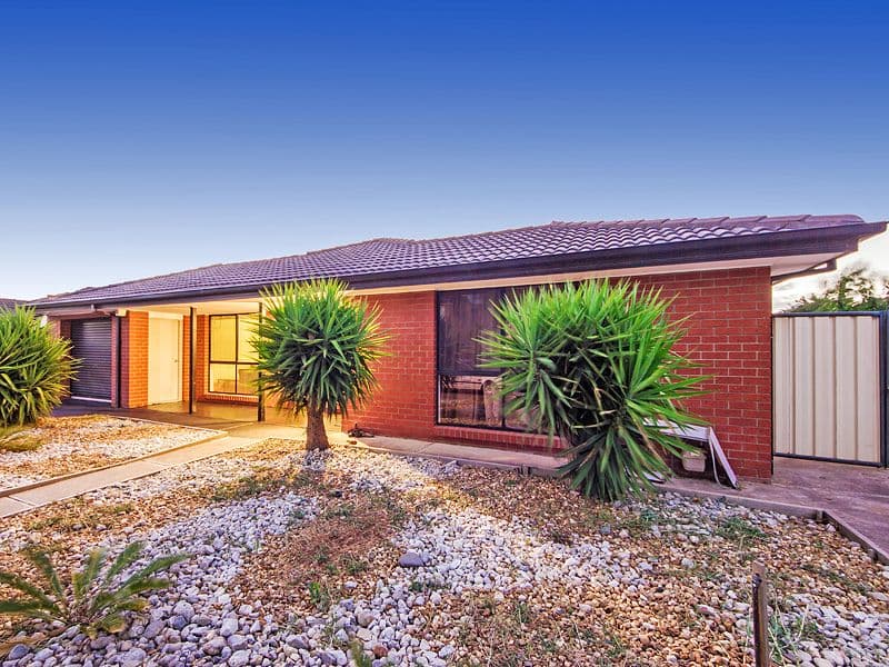 12 Doubell Boulevard, TRUGANINA VIC 3029, Truganina - Thumbnail 2