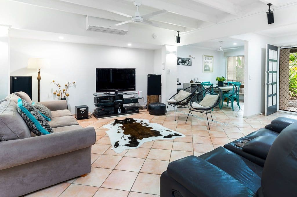 11 Eingana Street, Hope Island QLD 4212, Hope Island - Thumbnail 6