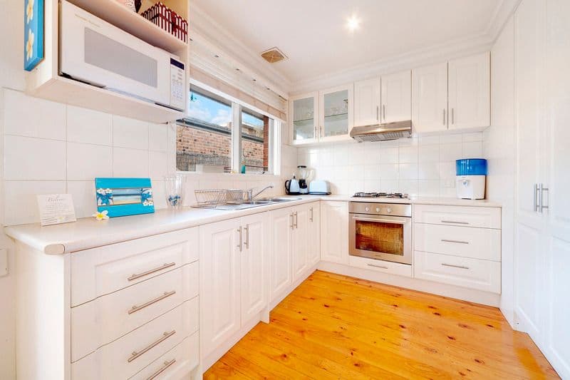 5 Albert Street, MORDIALLOC VIC 3195, Mordialloc - Thumbnail 2
