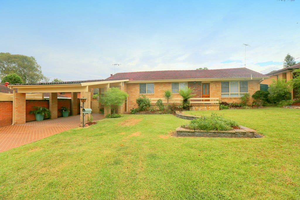 14 Josephine Crescent, Georges Hall - Image 1