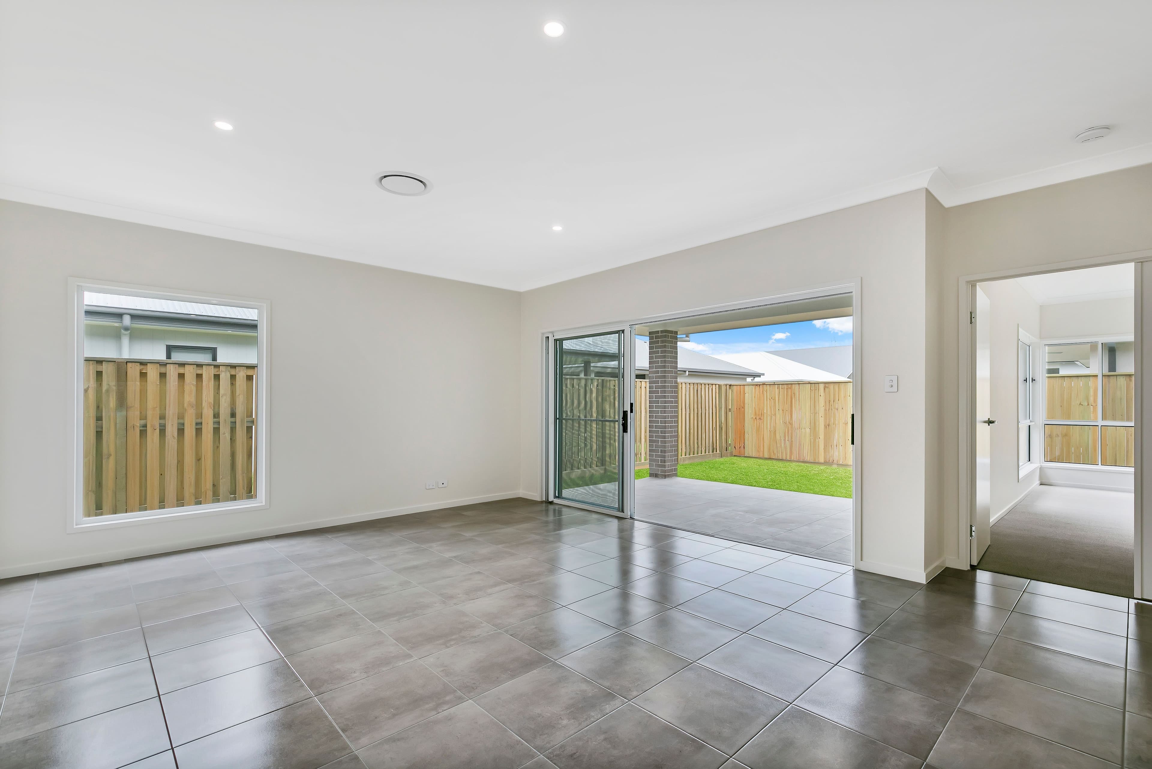 14 Limosa Way " Harmony Estate", Palmview QLD 4553, Palmview - Thumbnail 7