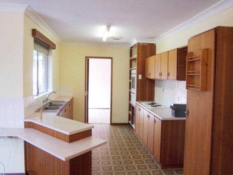 58 Watsonia Road, GOOSEBERRY HILL WA 6076, Gooseberry Hill - Thumbnail 7