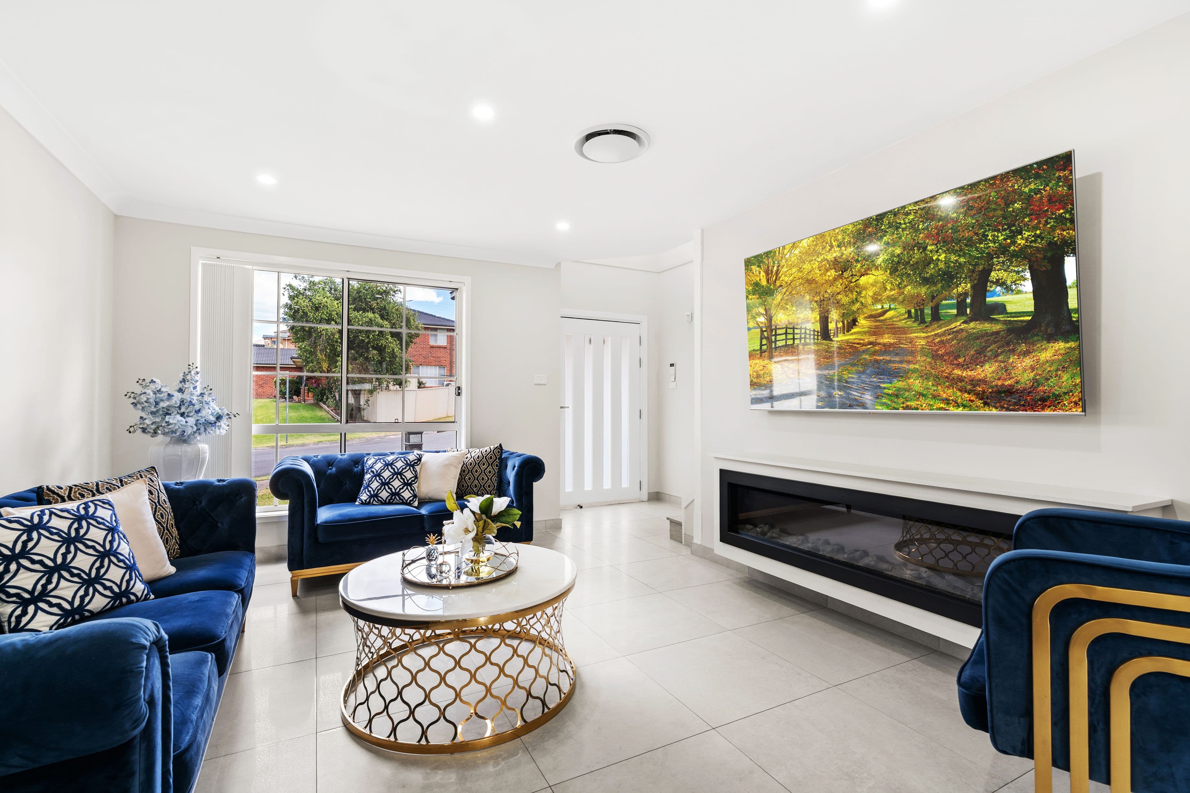 84 Scottsdale Circuit, West Hoxton NSW 2171, West Hoxton - Thumbnail 3