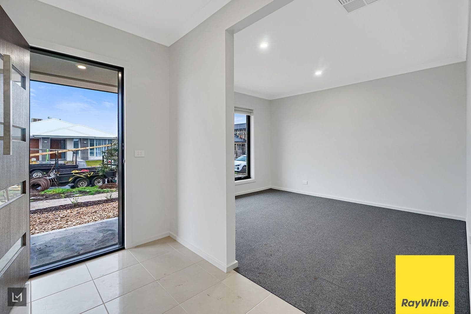 15 Antoinette Street, Tarneit VIC 3029, Tarneit - Thumbnail 2