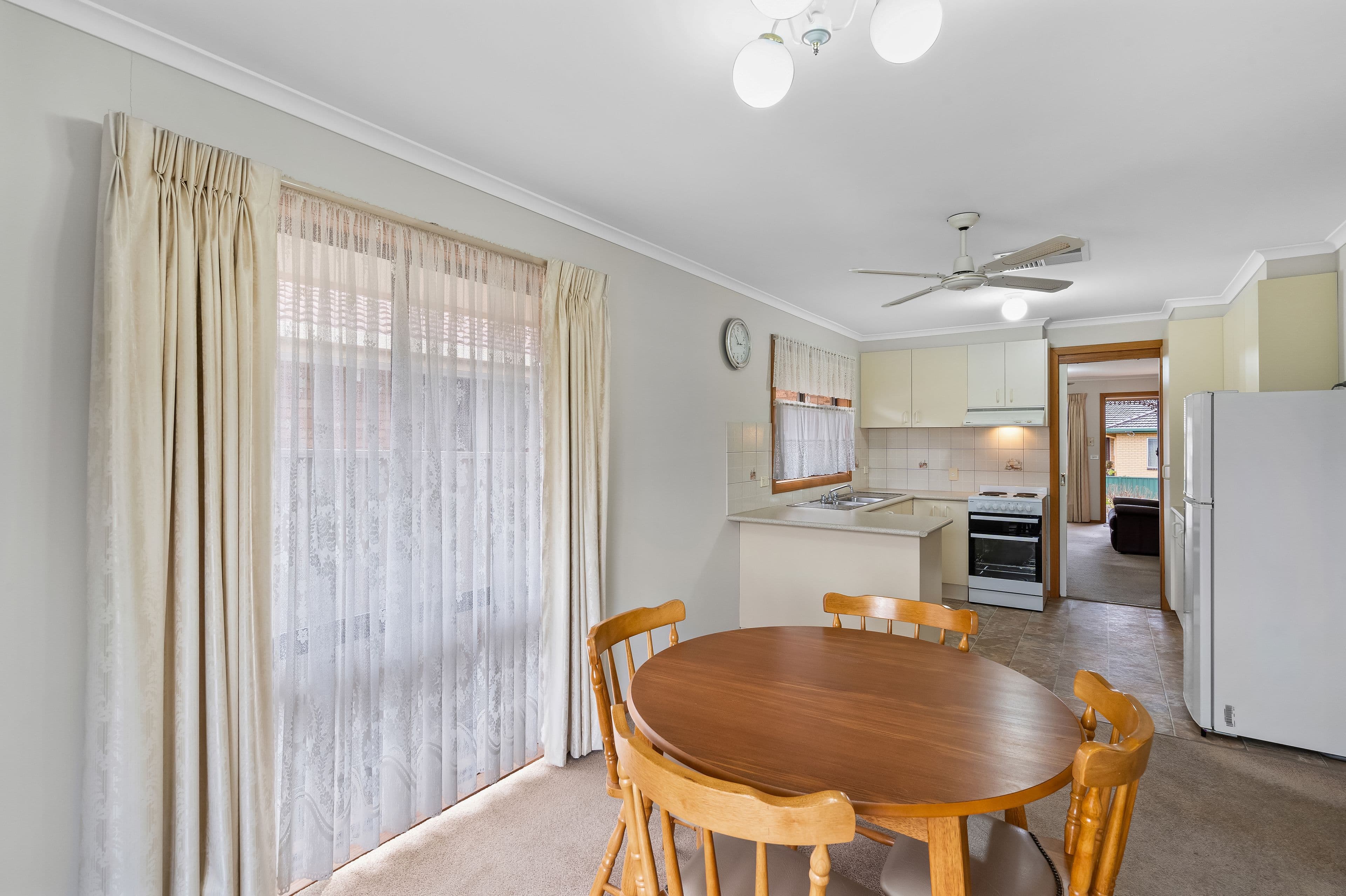 10 President Street, Seymour VIC 3660, Seymour - Thumbnail 6