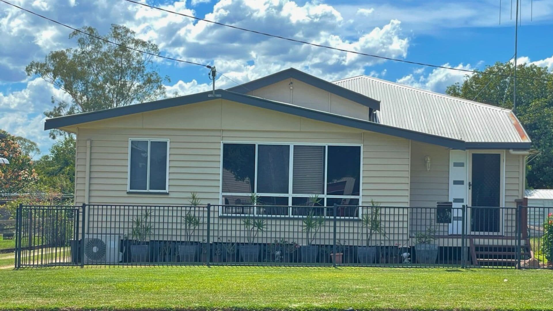 20 Fielding Street, Gayndah QLD 4625, Gayndah - Image 1