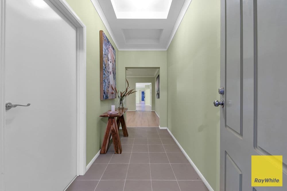 17 Edmund Drive, Tarneit VIC 3029, Tarneit - Thumbnail 2