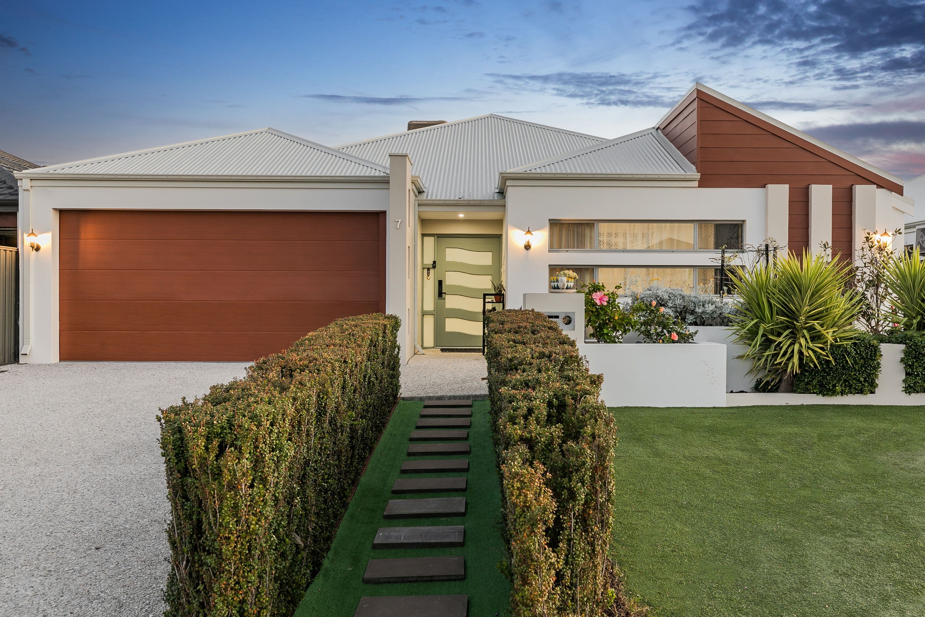 7 Lovage Street, TREEBY WA 6164, Treeby - Image 1