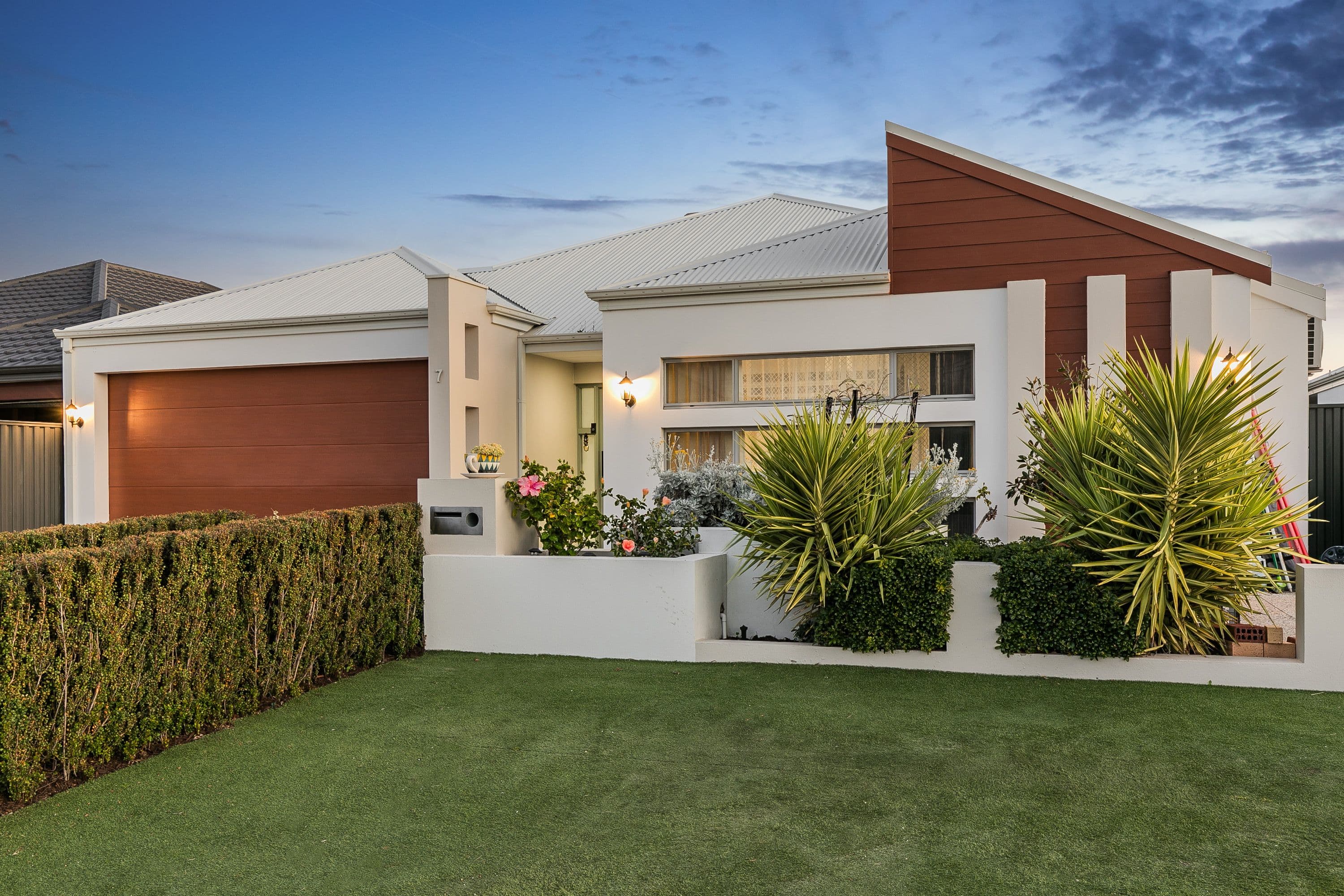 7 Lovage Street, TREEBY WA 6164, Treeby - Thumbnail 2
