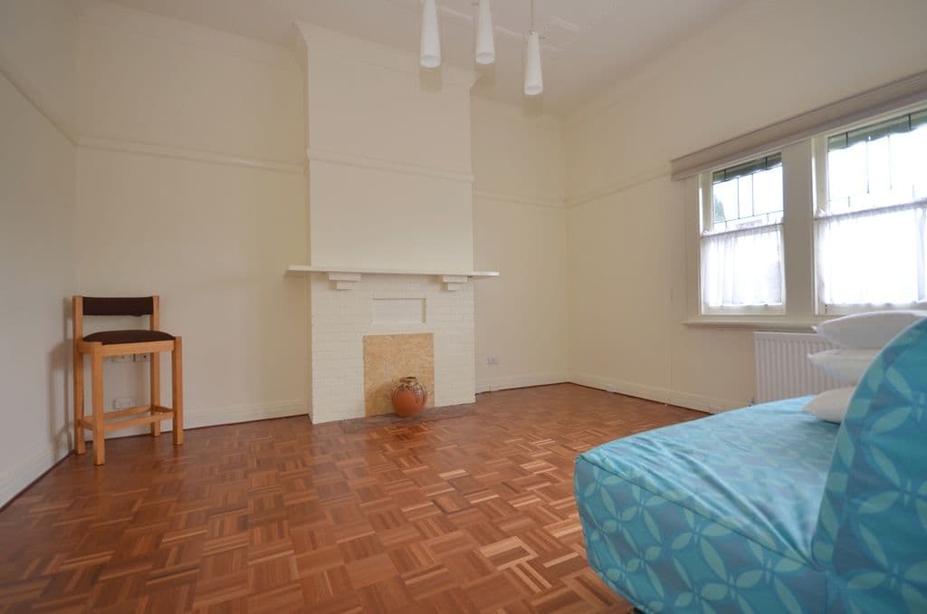 631 Barkly Street, Golden Point VIC 3350, Golden Point - Thumbnail 3