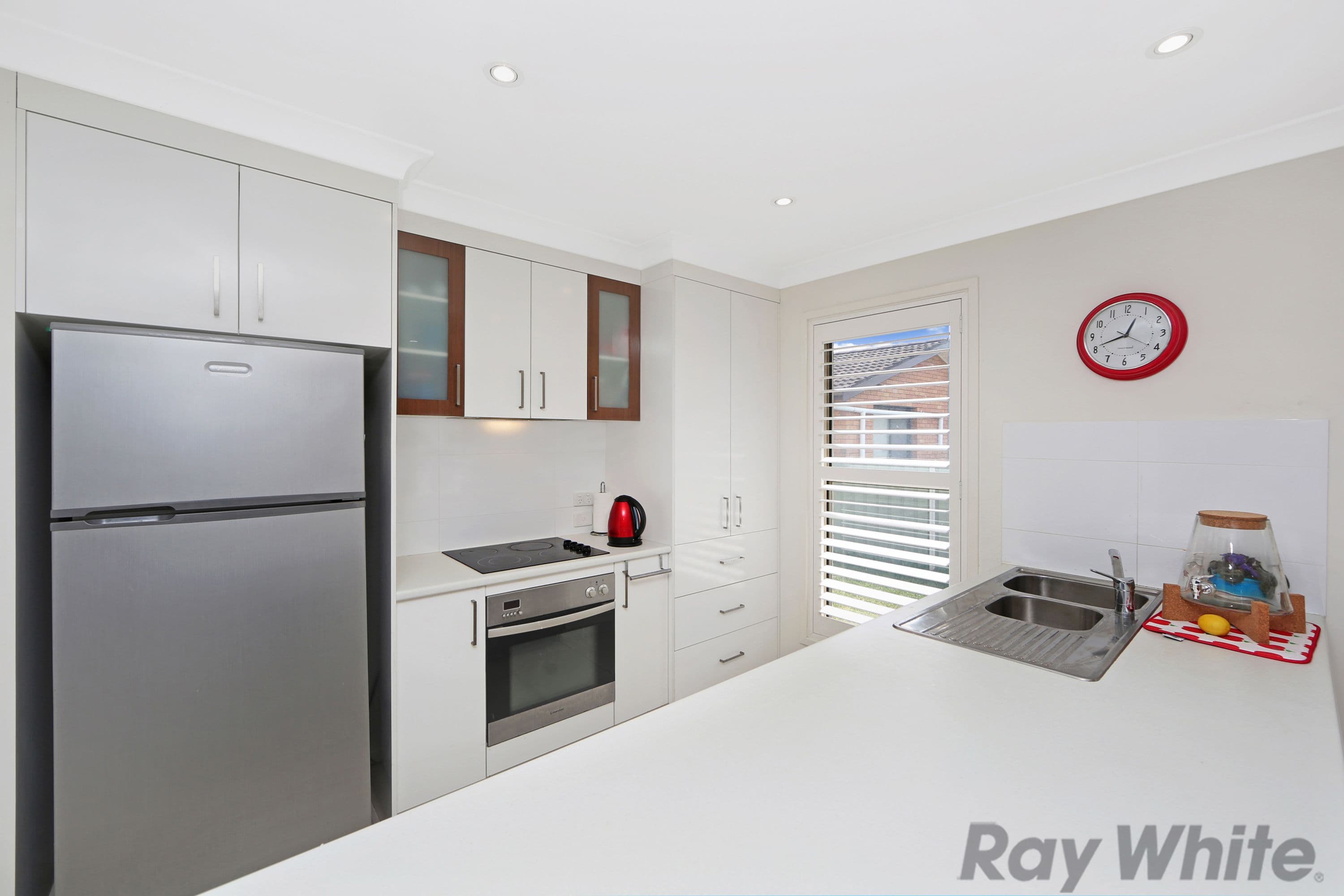 37 Michele Avenue, Noraville - Thumbnail 2