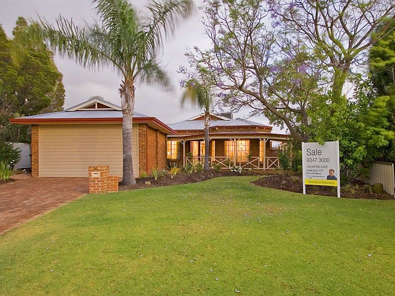 30 Mudlark Crescent, BALLAJURA WA 6066, Ballajura - Thumbnail 3