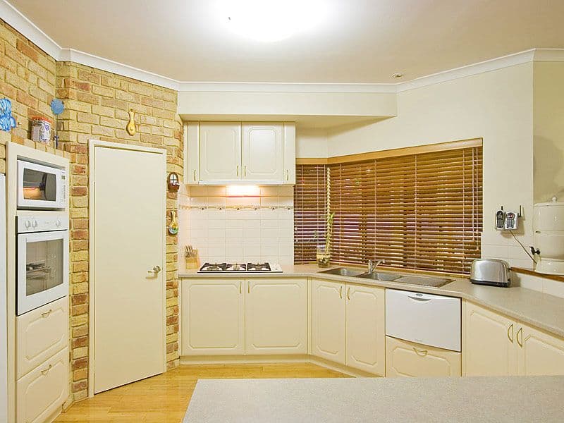 30 Mudlark Crescent, BALLAJURA WA 6066, Ballajura - Thumbnail 8