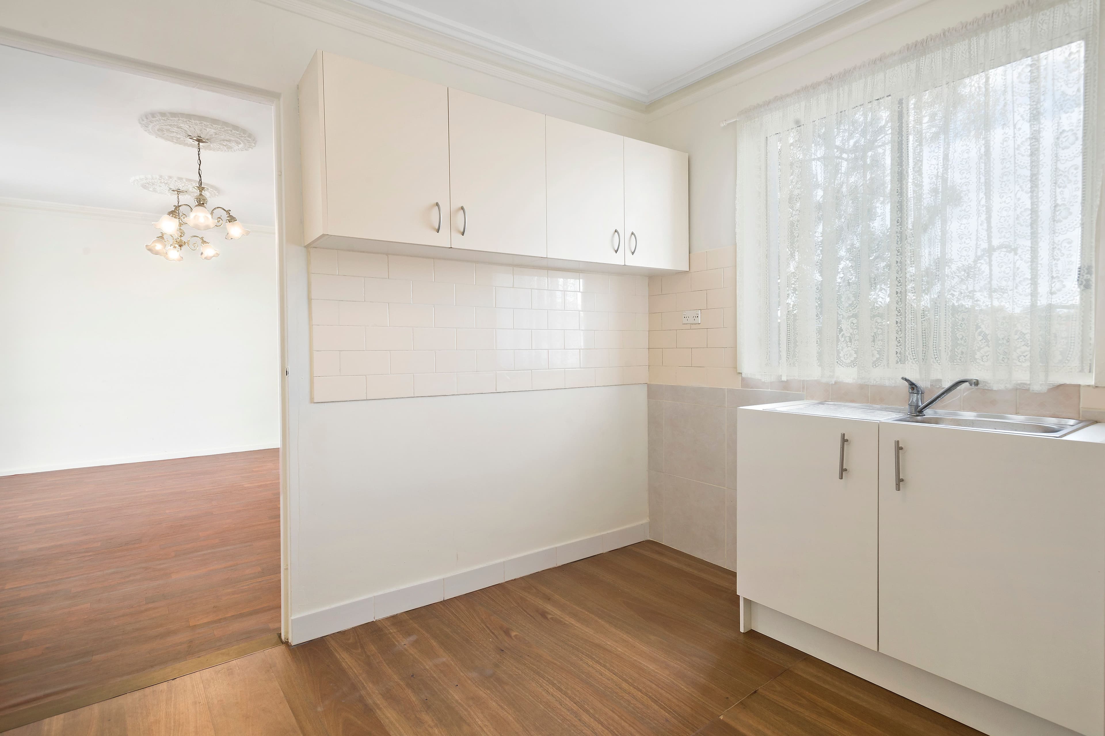 196 Darebin Drive, Lalor VIC 3075, Lalor - Thumbnail 5