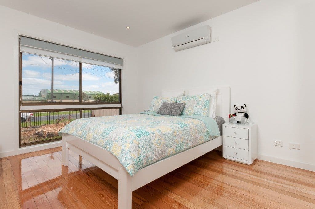 96 Melbourne Avenue, GLENROY VIC 3046, Glenroy - Thumbnail 6