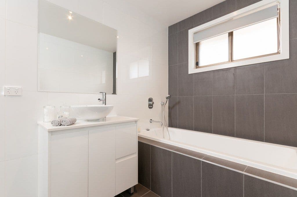 96 Melbourne Avenue, GLENROY VIC 3046, Glenroy - Thumbnail 8
