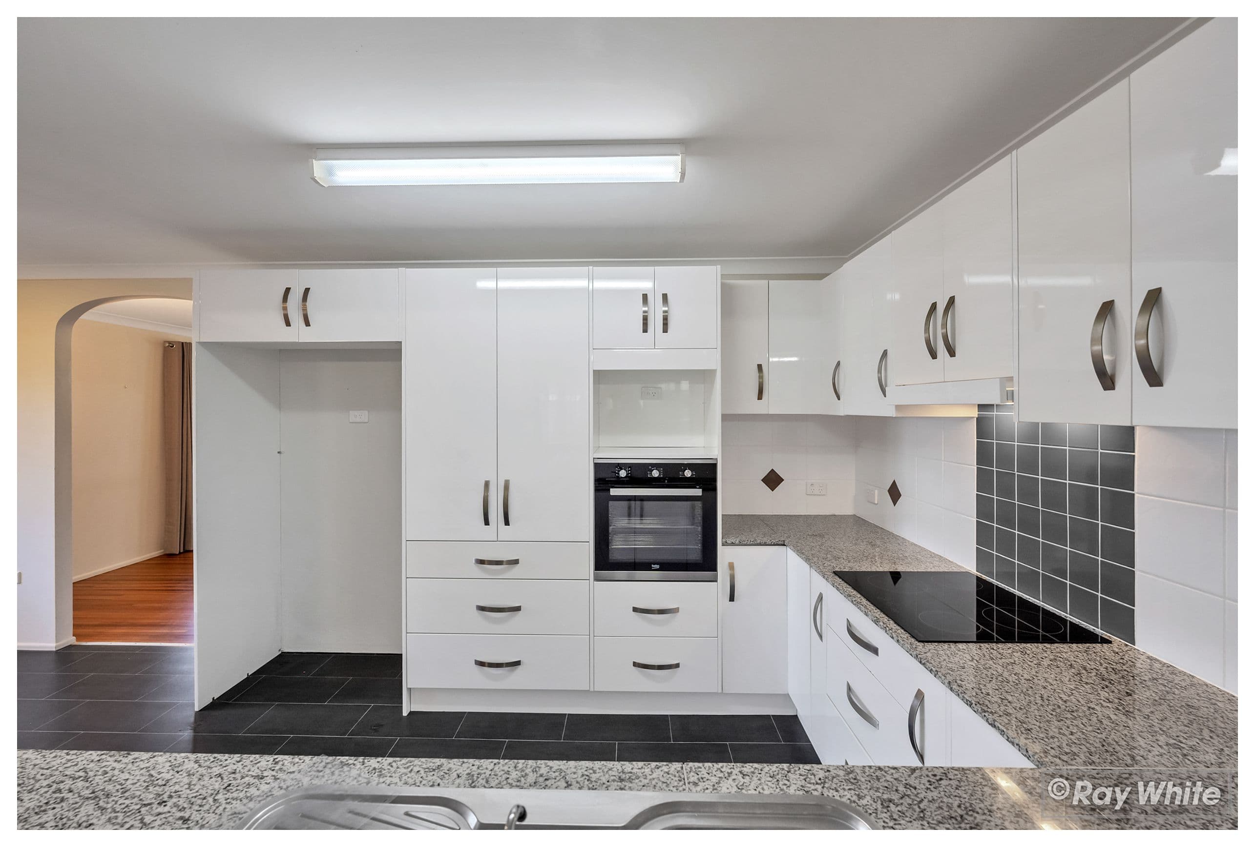 10 Dawes Street, Kawana QLD 4701, Kawana - Thumbnail 3