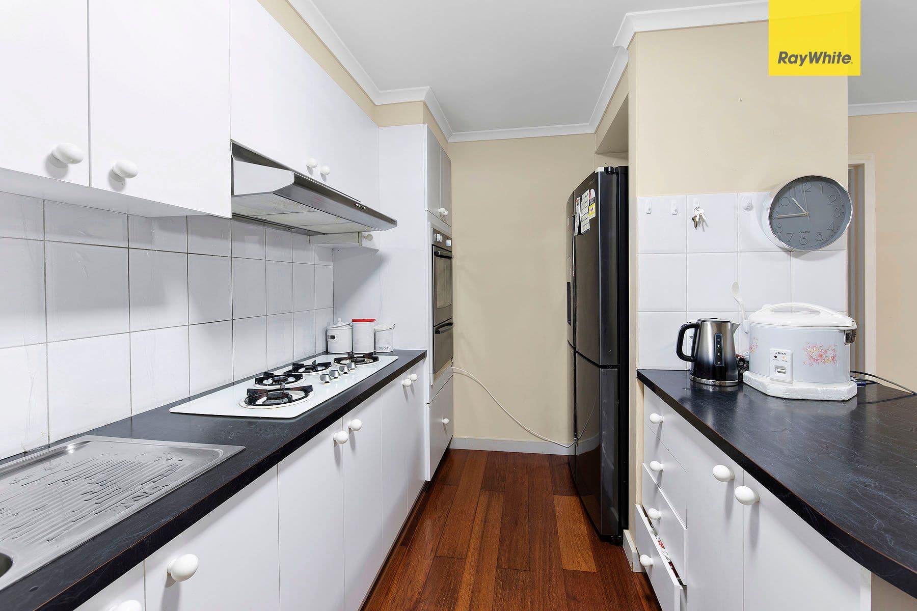 6 Quartz Street, Delahey VIC 3037, Delahey - Thumbnail 2