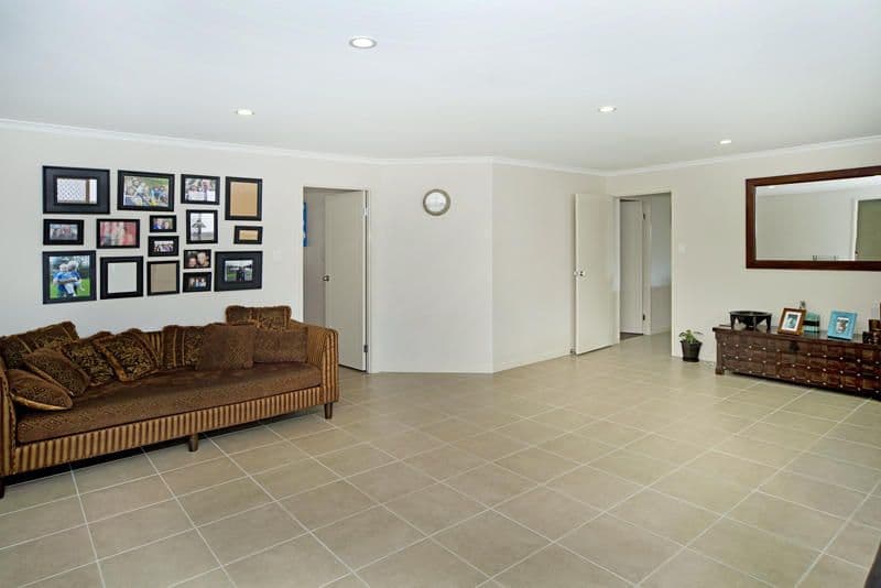 10 Phaeton Street, UPPER COOMERA QLD 4209, Upper Coomera - Thumbnail 5