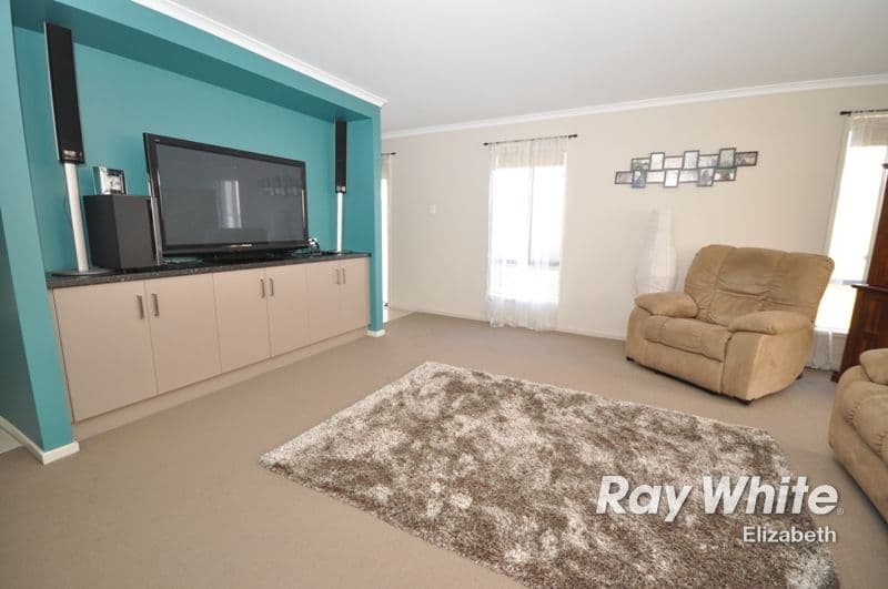 23 Chelmsford Street, CRAIGMORE SA 5114, Craigmore - Thumbnail 4