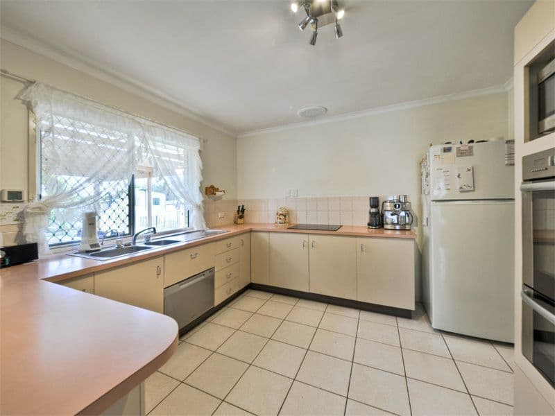 7 Delmar Street, DECEPTION BAY QLD 4508, Deception Bay - Thumbnail 2