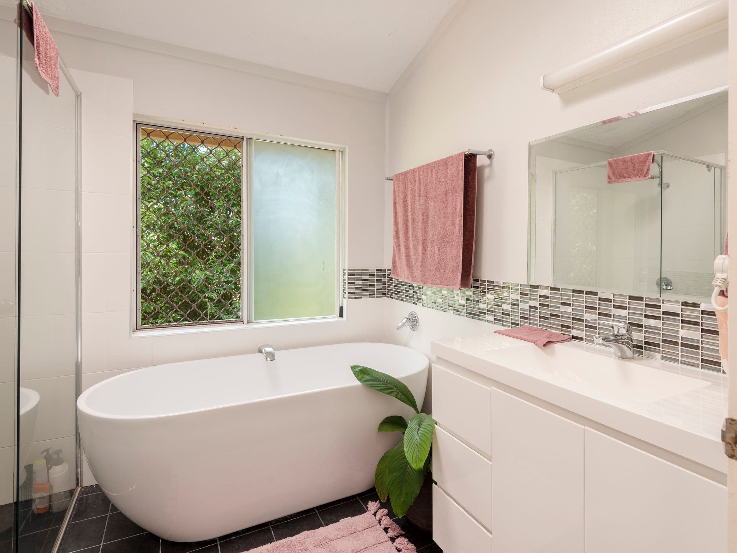 2 Taylor Avenue, Goonellabah NSW 2480, Goonellabah - Thumbnail 4