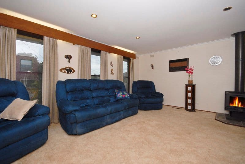 12 Mercer Court, COLDSTREAM VIC 3770, Coldstream - Thumbnail 2