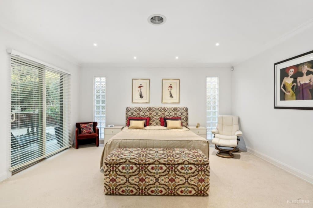 9 Macedon Avenue, Balwyn North - Thumbnail 5