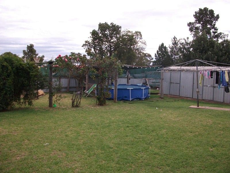 4 Sealey Street, Condobolin - Thumbnail 6