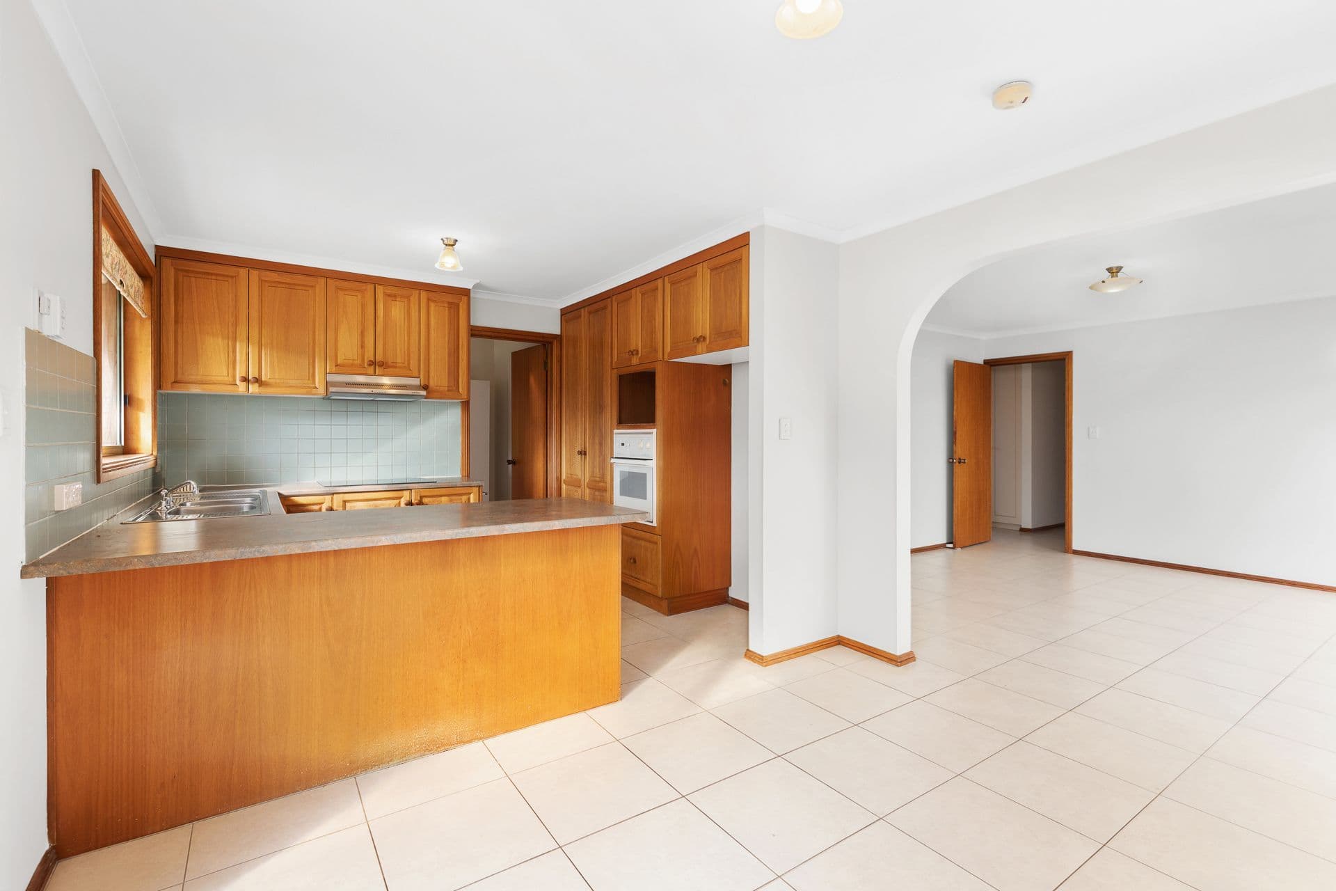 11 Winfield Court, Mount Gambier SA 5290, Mount Gambier - Thumbnail 3