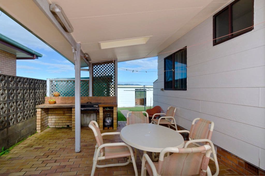 300 Adina Avenue, BILINGA QLD 4225, Bilinga - Thumbnail 6