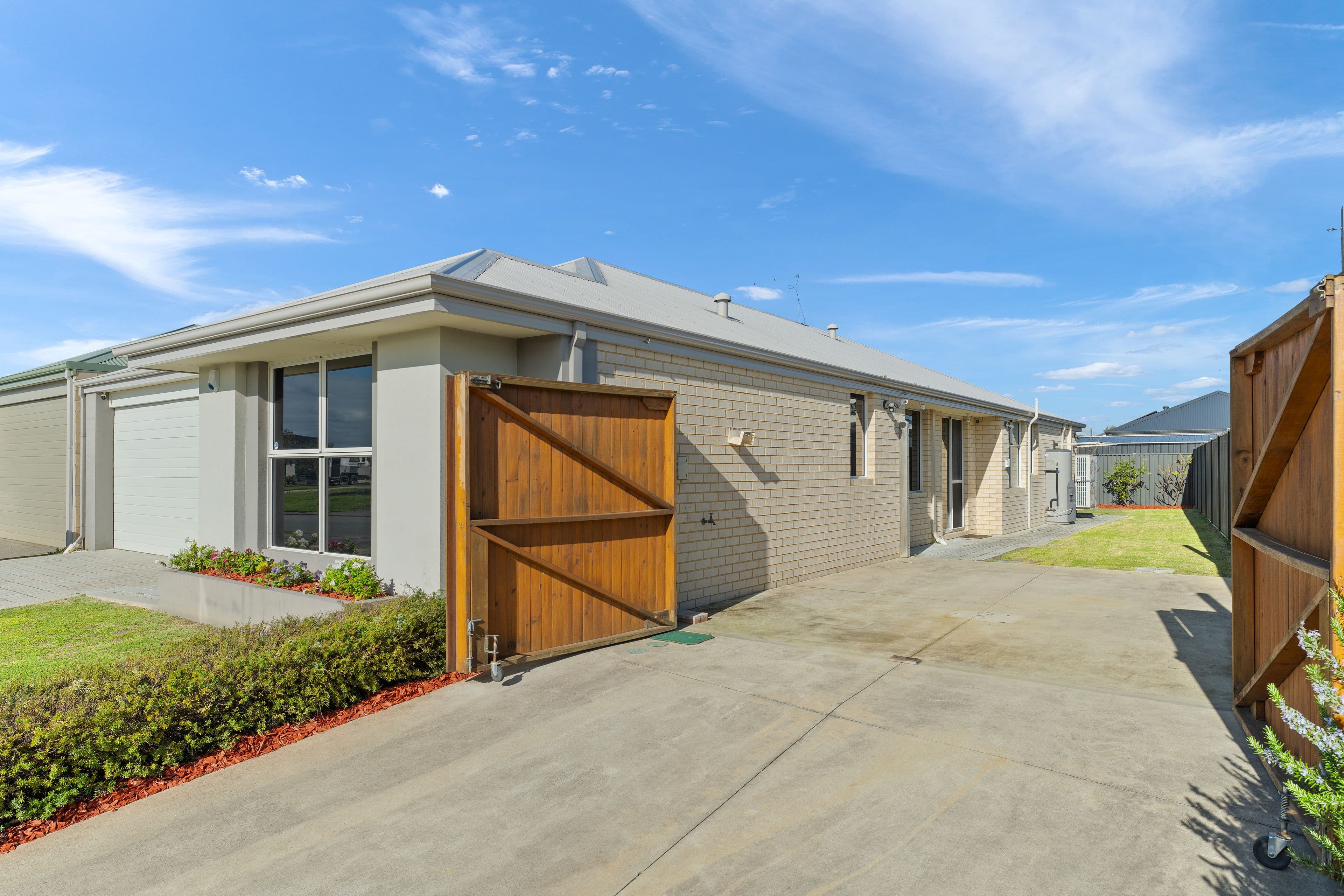 3 Maryland Way, Baldivis WA 6171, Baldivis - Thumbnail 2