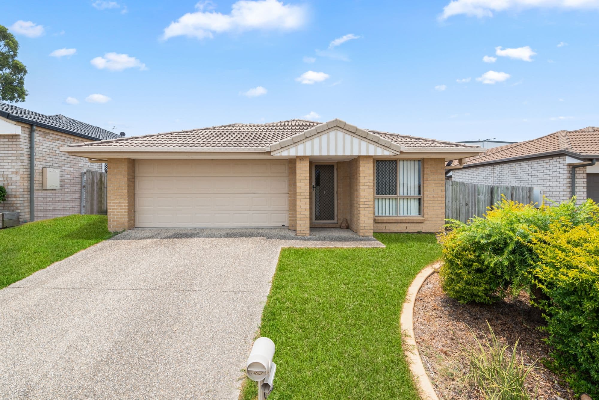 Rothwell QLD 4022, Rothwell - Image 1