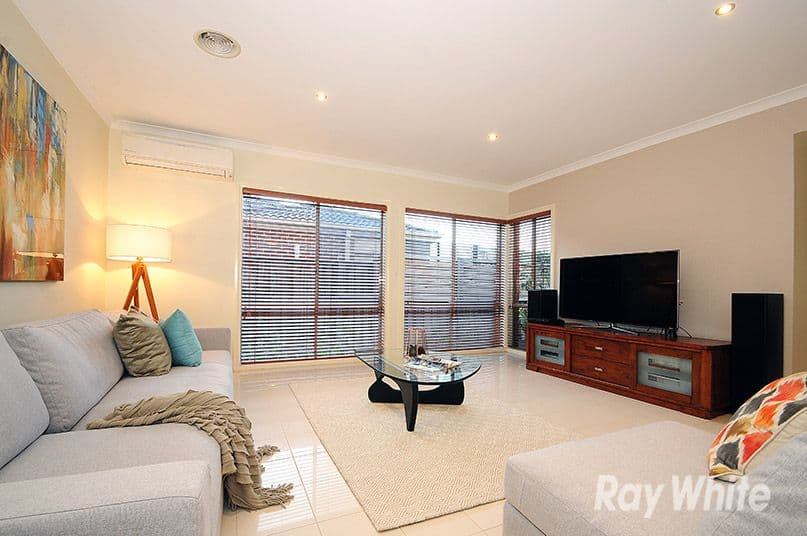 37 Langhorne Crescent, Rowville VIC 3178, Rowville - Thumbnail 2
