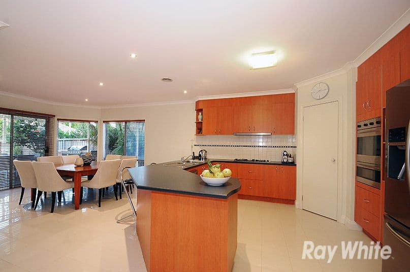 37 Langhorne Crescent, Rowville VIC 3178, Rowville - Thumbnail 5