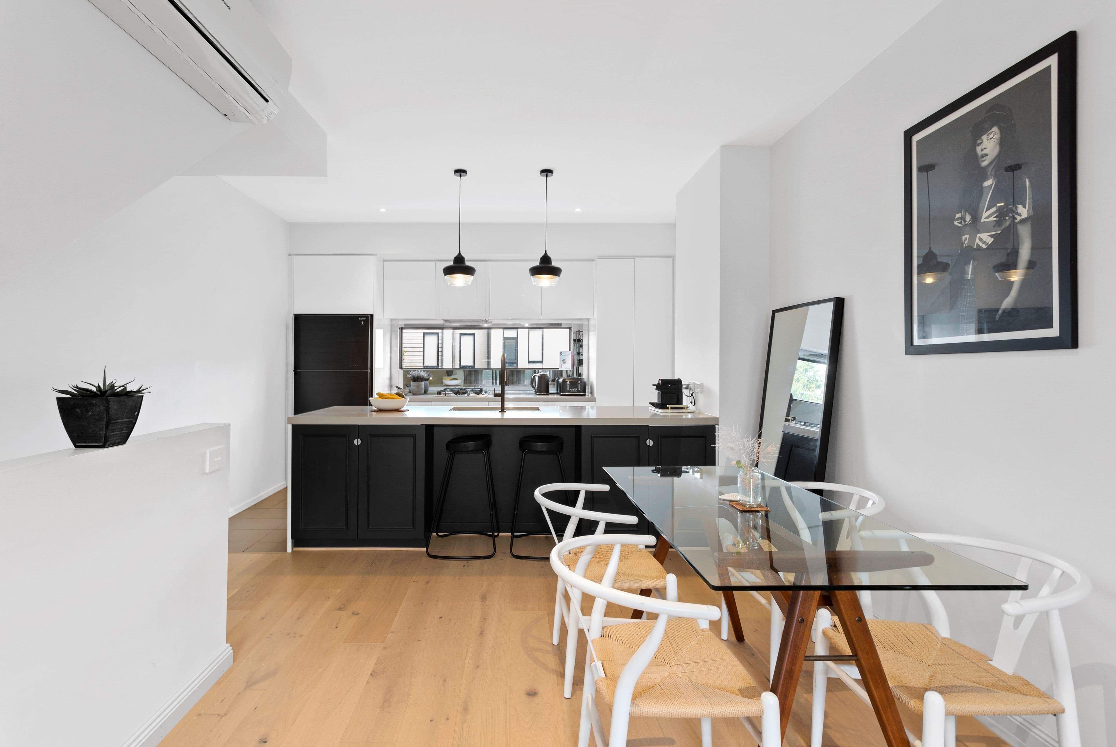 18 Central Park Walk, Cheltenham VIC 3192, Cheltenham - Thumbnail 8