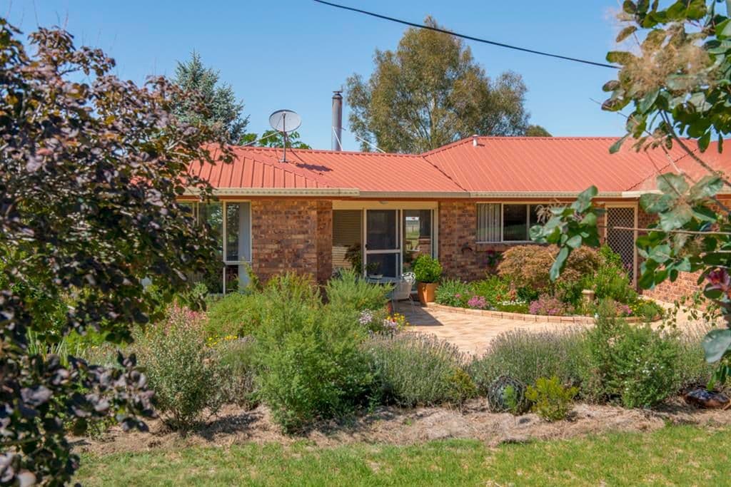 48 Duncan Street, Tenterfield - Thumbnail 3