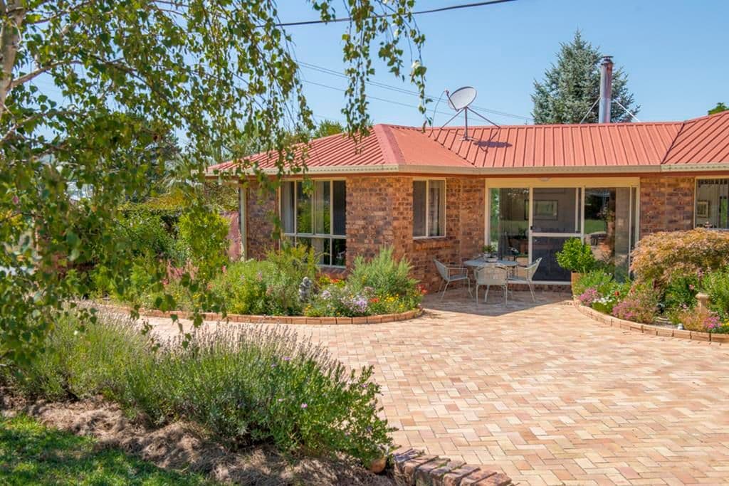 48 Duncan Street, Tenterfield - Thumbnail 4