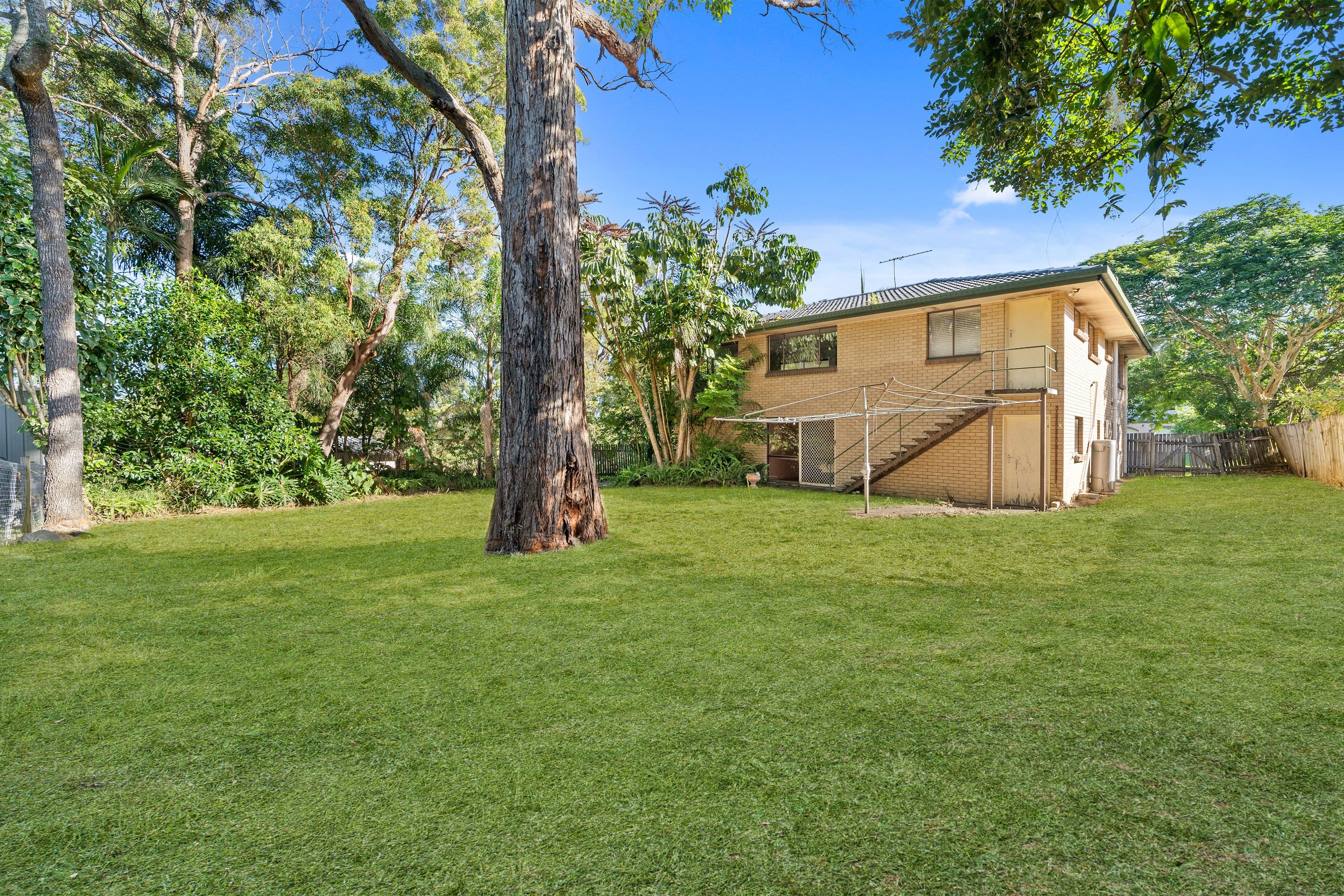 10 Lynshanel Court, Springwood QLD 4127, Springwood - Image 1