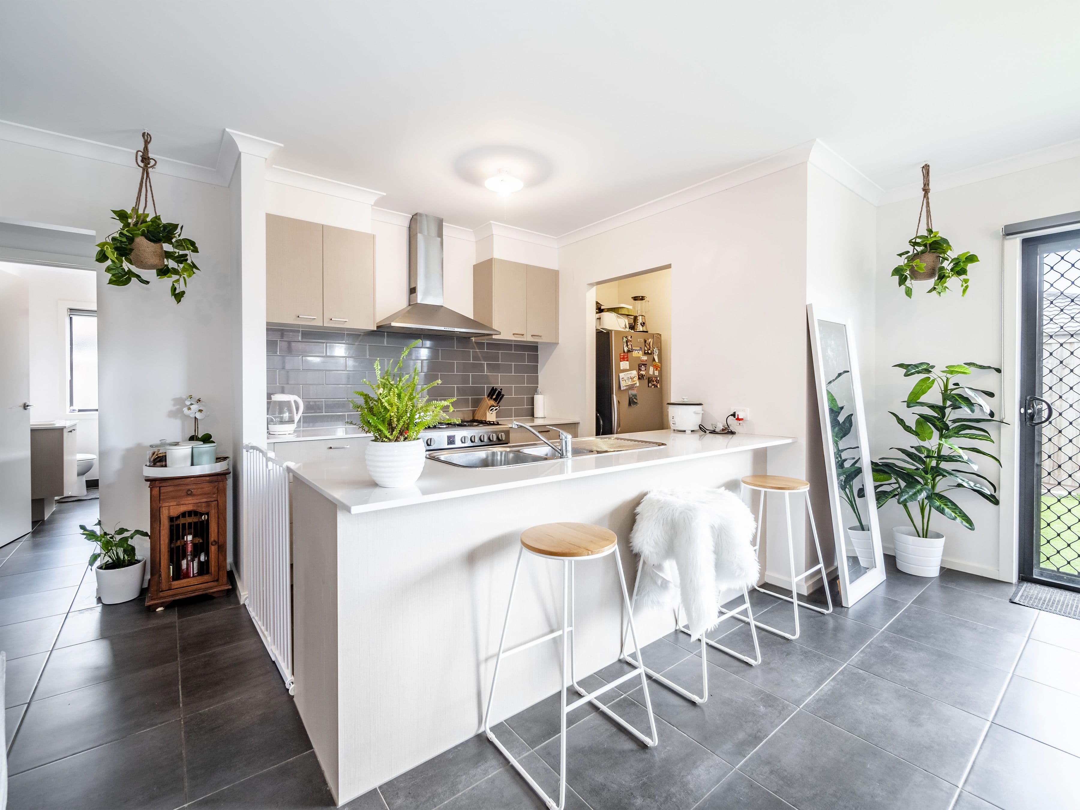 23 Capstone Street, Clyde VIC 3978, Clyde - Thumbnail 3