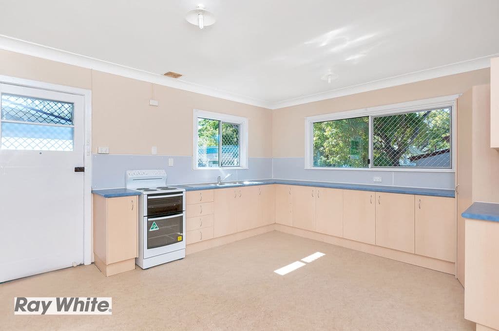 48 Lorikeet Street, INALA QLD 4077, Inala - Thumbnail 3