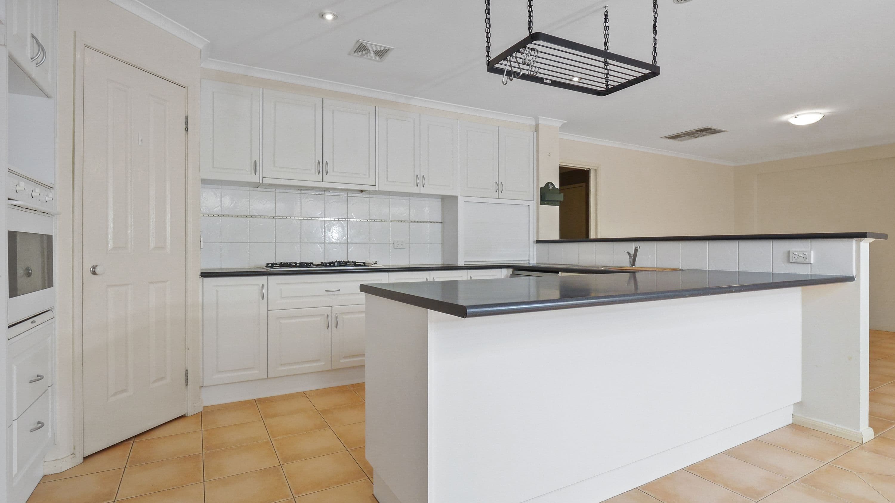 202 Ewings Road, Avenel VIC 3664, Avenel - Thumbnail 2