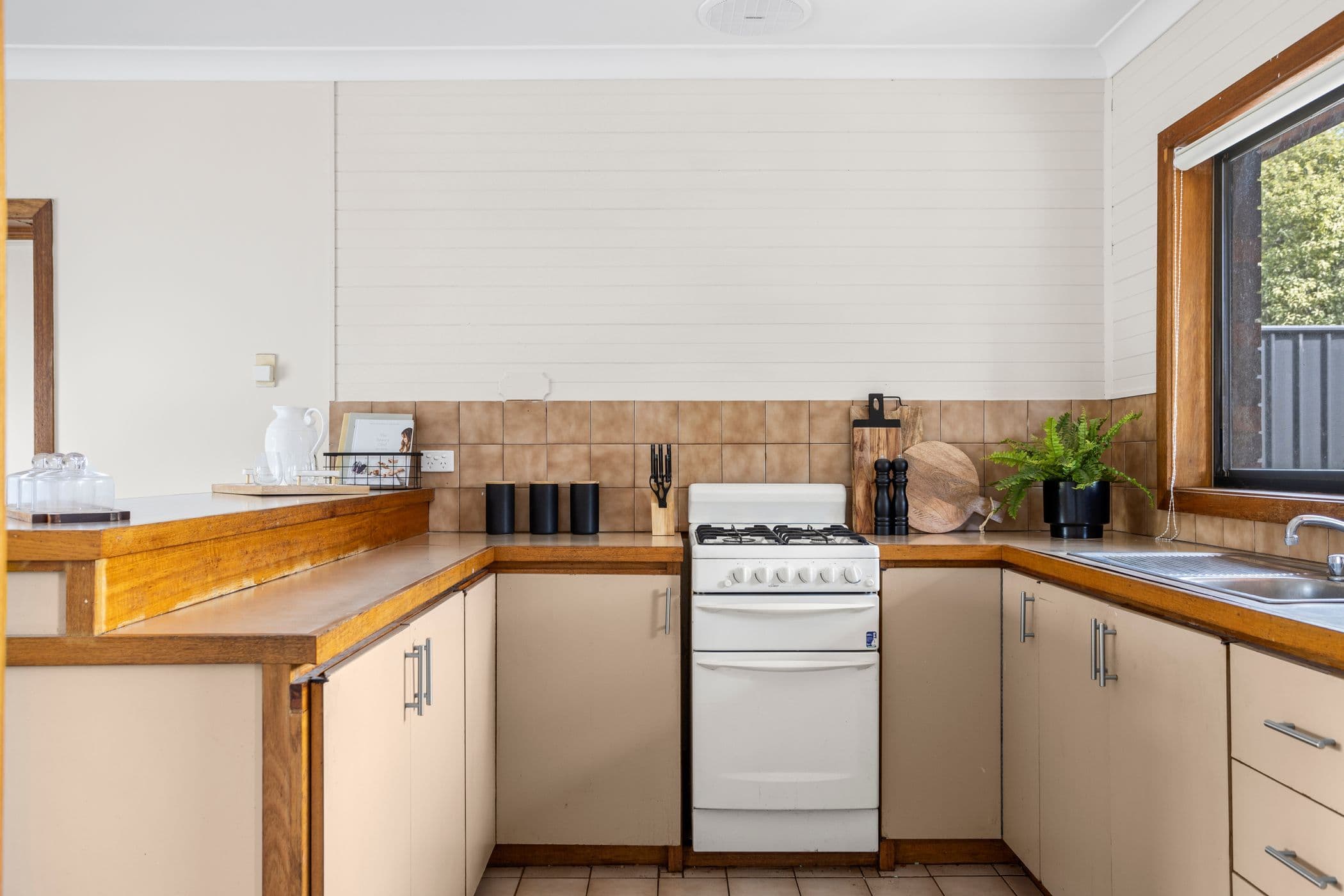 54 Beauchamp Street, Kyneton VIC 3444, Kyneton - Thumbnail 5
