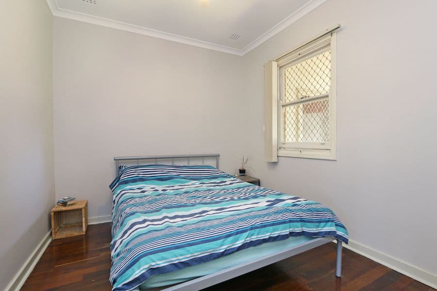 28 Camillo Street, Coolbellup WA 6163, Coolbellup - Thumbnail 4