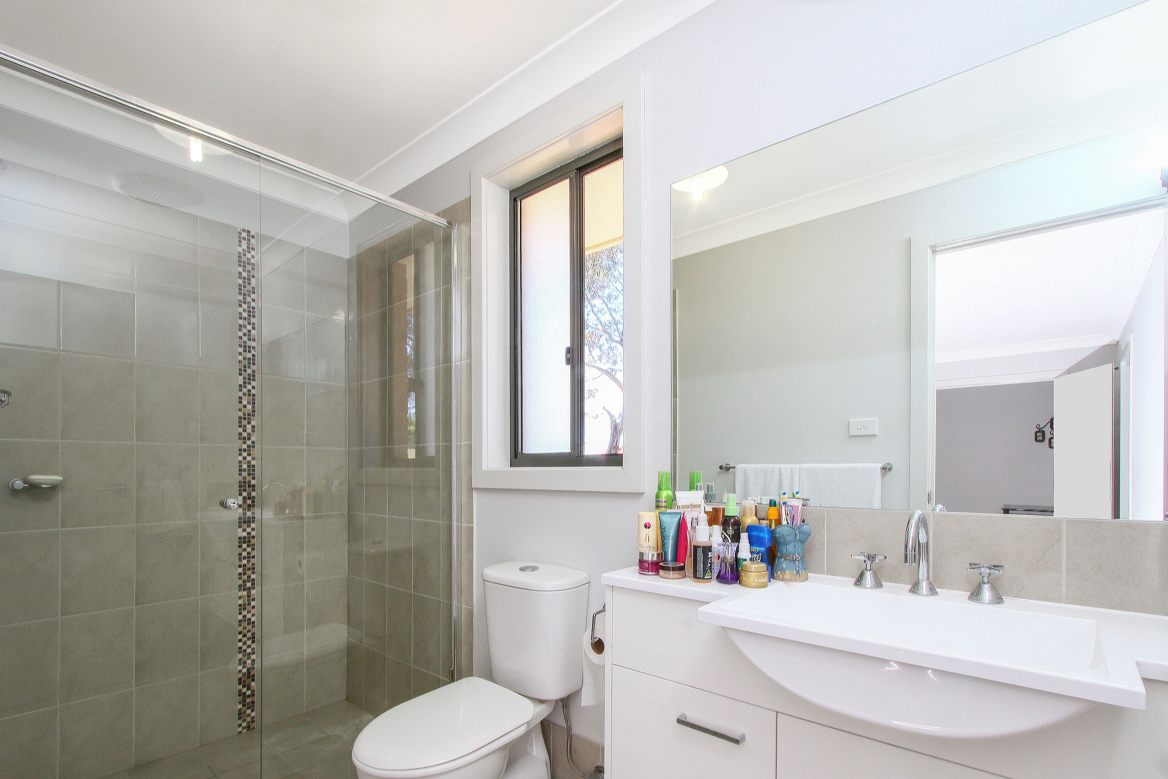 17 Saxby Lane, Gunning - Thumbnail 8