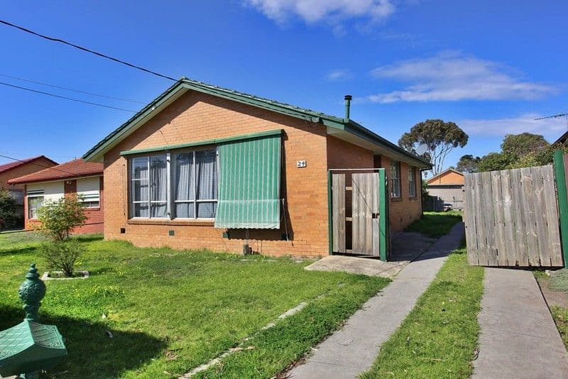 24 Henderson Street, LAVERTON VIC 3028, Laverton - Image 1