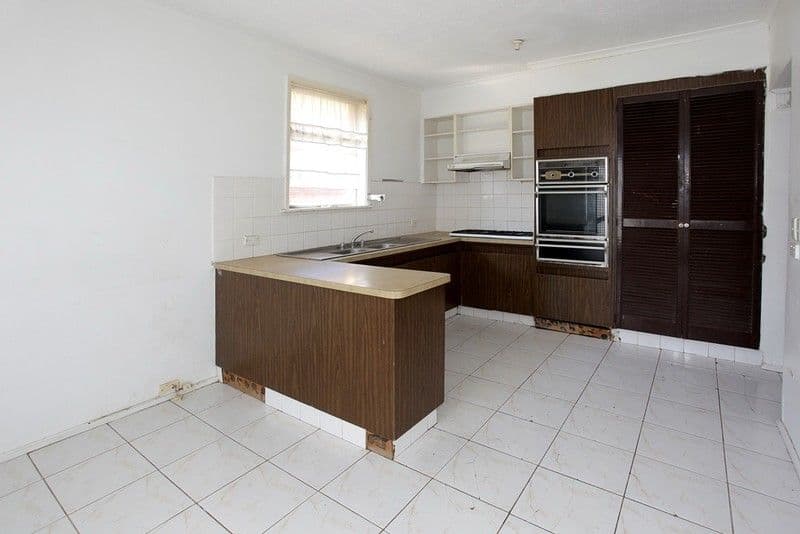 24 Henderson Street, LAVERTON VIC 3028, Laverton - Thumbnail 2